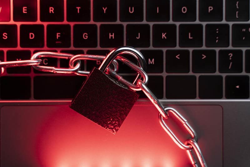Mantén tu Seguridad en la Dark Web: Consejos para Proteger tu Privacidad Personal